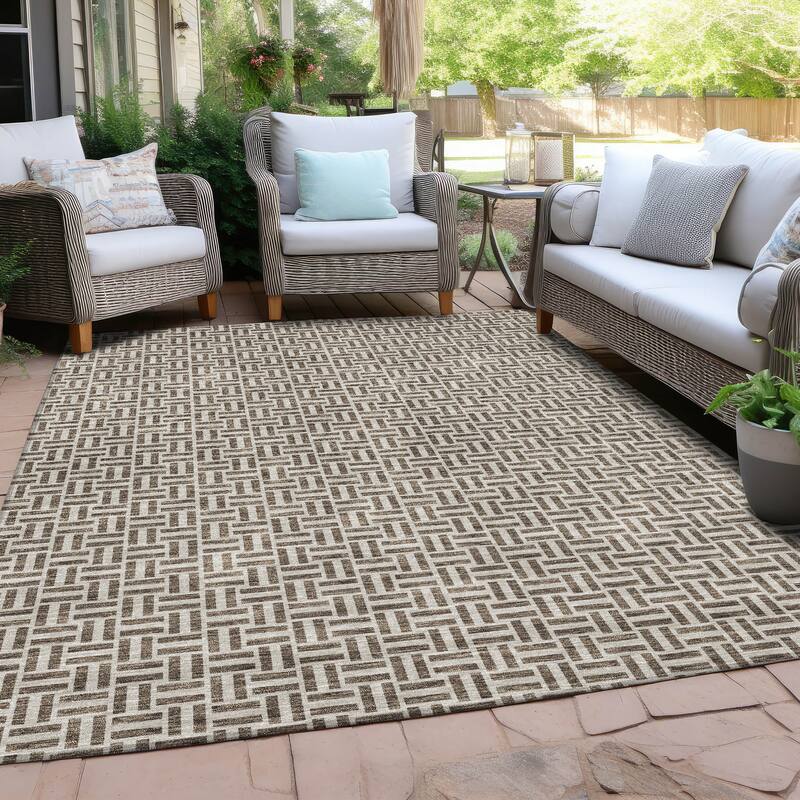 Machine Washable Indoor/ Outdoor Chantille Contemporary Casual Rug - Brown - 10' x 14'