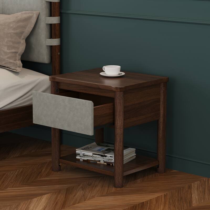 Roomfitters Platform Bed Set with 2 Nightstands, Modern Wood Frame and Matching Bedside Tables