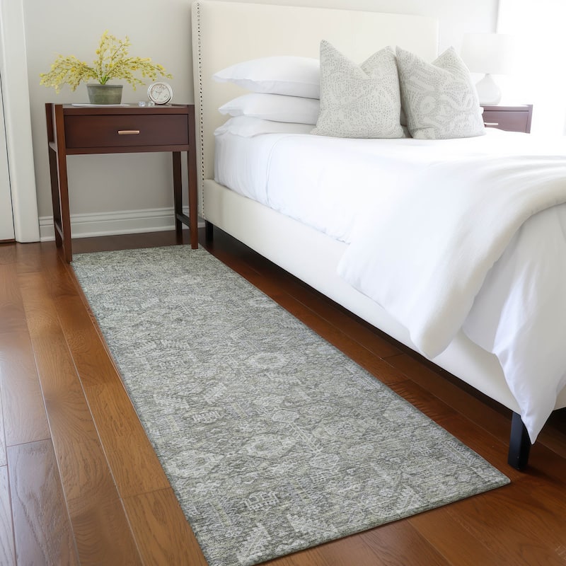 Machine Washable Indoor/ Outdoor Traditional Boho Chantille Rug - Gray - 2'3" x 7'6"