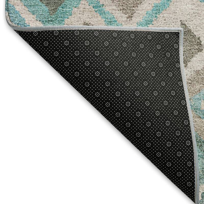 Machine Washable Indoor/ Outdoor Boho Moroccan Chantille Rug
