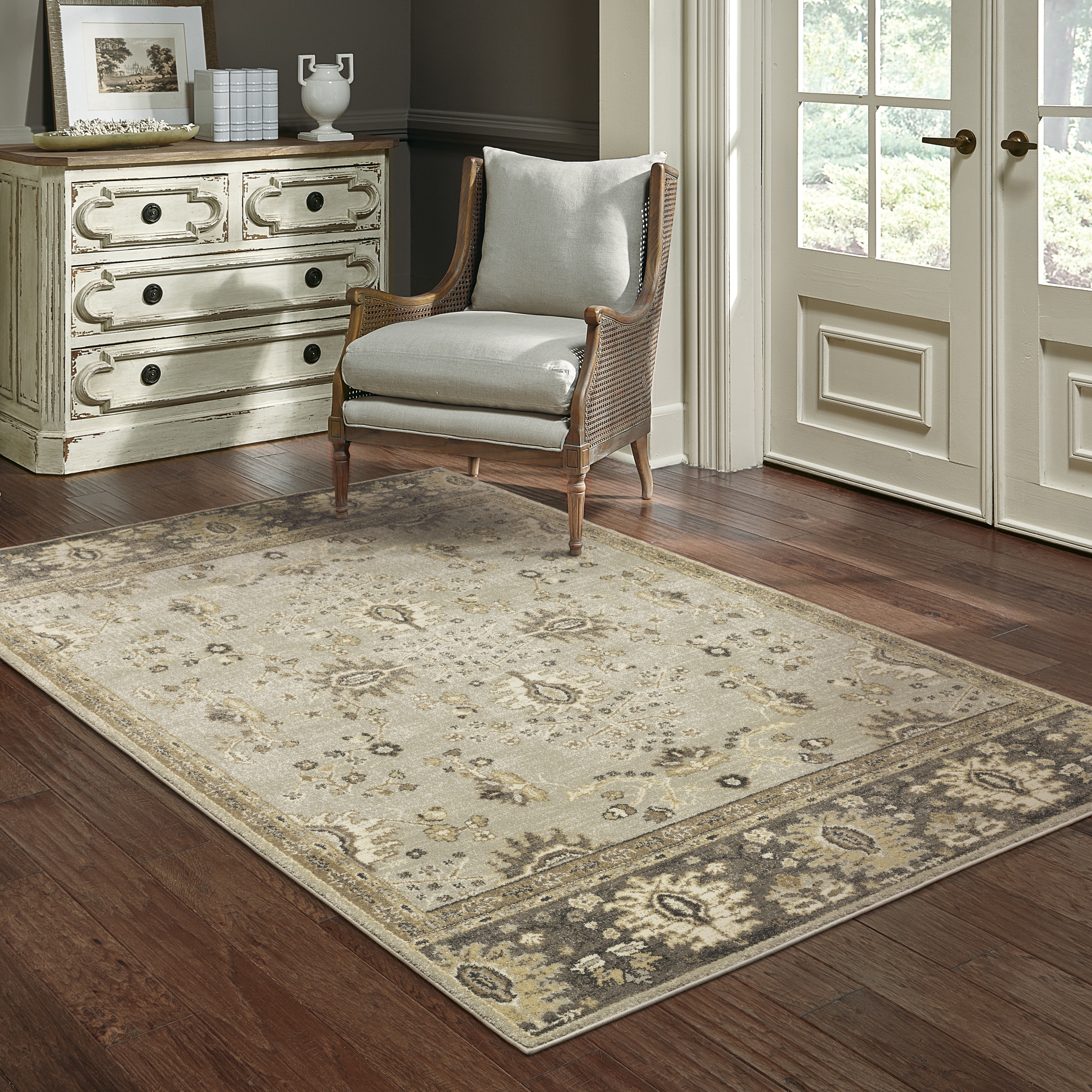 Vista Home Freya Vintage Borders Area Rug