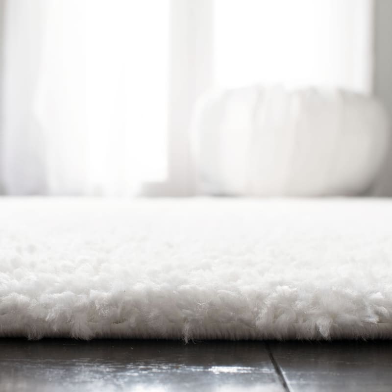 SAFAVIEH August Shag Solid 1.2-inch Thick Area Rug