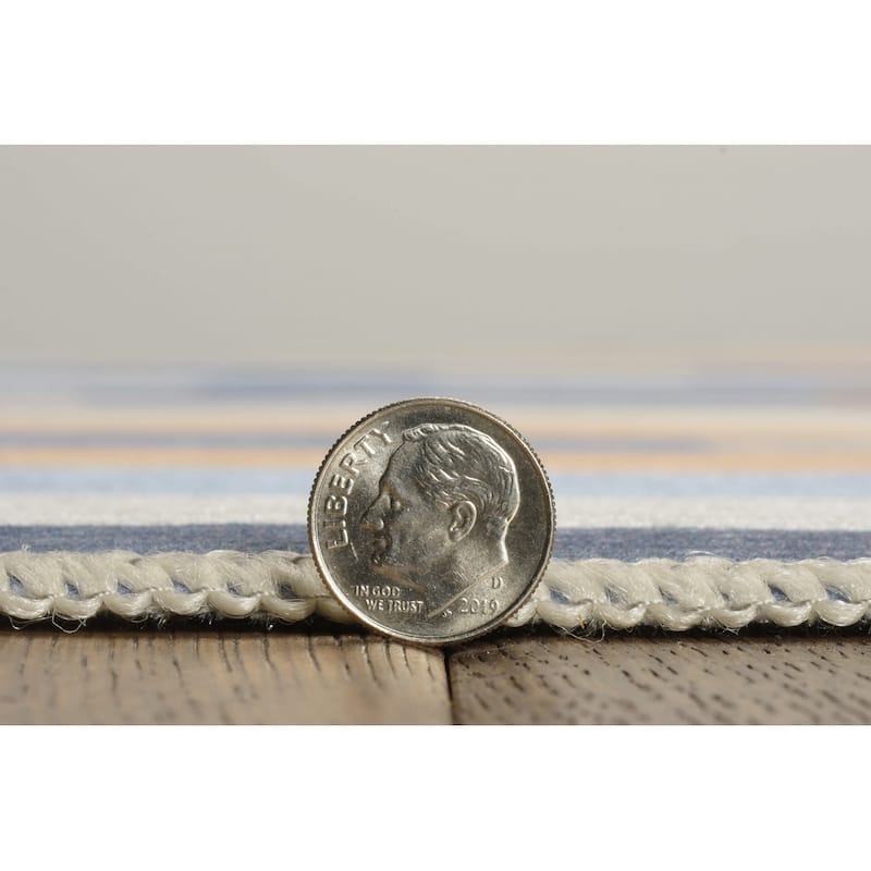 Indoor/Outdoor Water Resistant Pompano Blue & Ivory Washable Area Rug Washable Area Rug - 2' x 3'