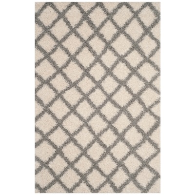 SAFAVIEH Dallas Shag Melahat Trellis 1.5-inch Thick Rug