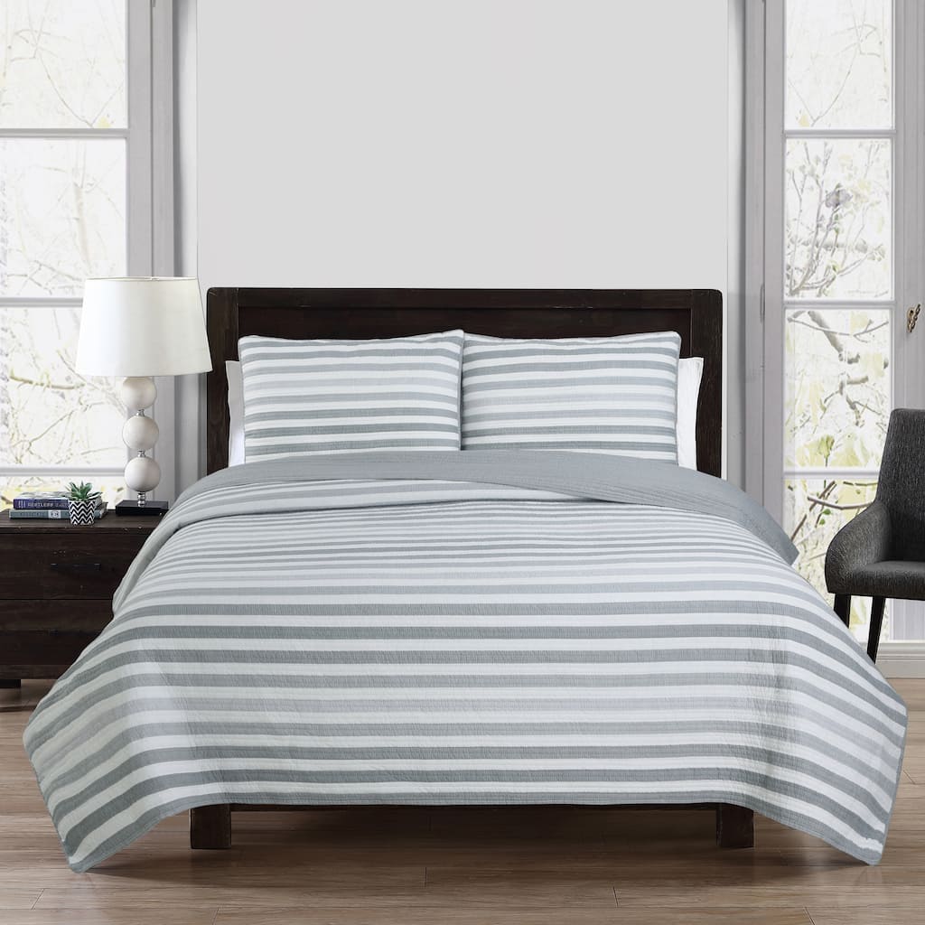 Porch & Den Peppertree Textured Stripe Pattern Quilt Set