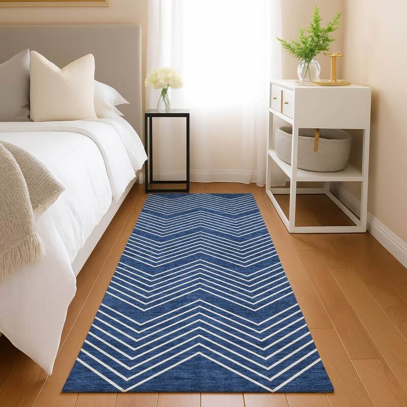 Machine Washable Indoor/ Outdoor Modern Chevron Chantille Rug