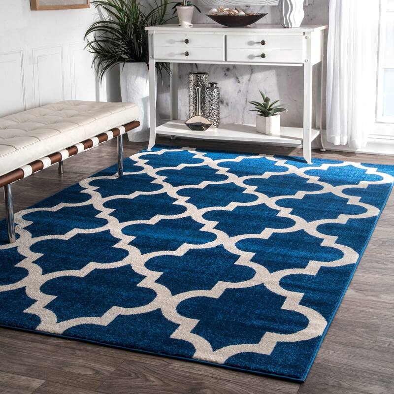 Nuloom Luna Geometric Trellis Area Rug