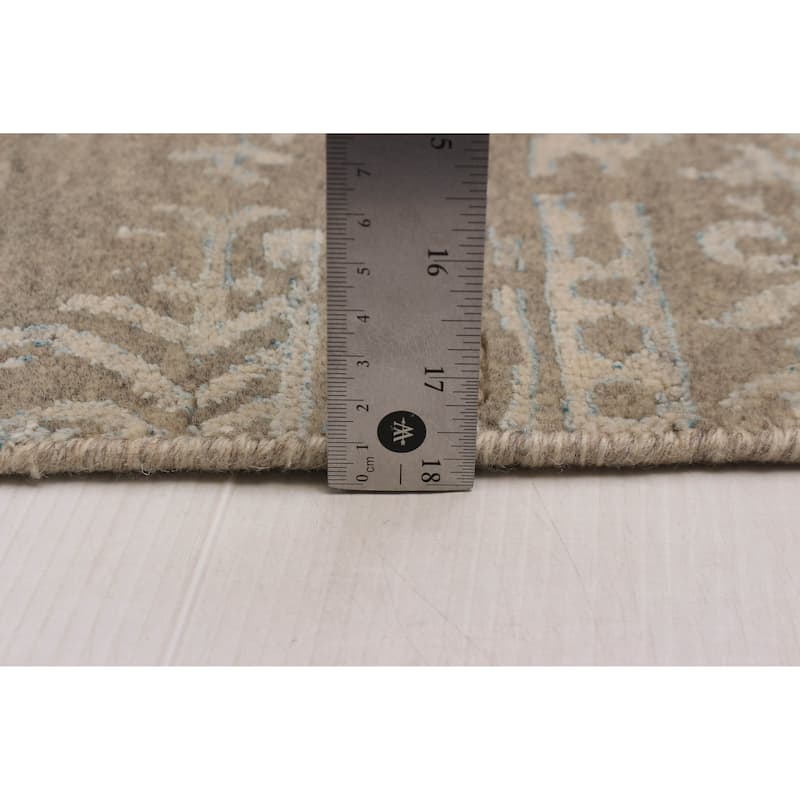 ECARPETGALLERY Hand-knotted Heritage Taupe Viscose, Wool Rug - 7'9 x 10'0