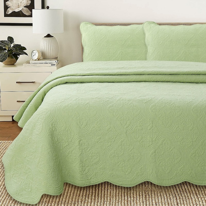 Copper Grove Sagano Blantyre Scalloped Edge Cotton 3-piece Quilt Bedding Set - Green - Twin