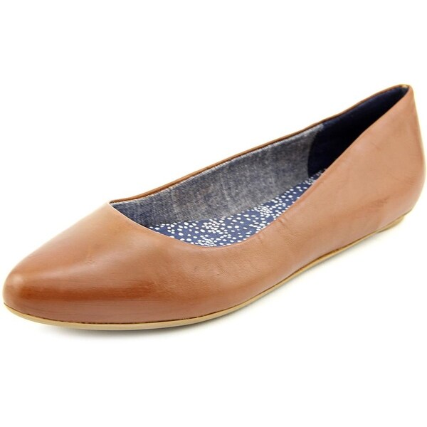 tan leather pointed flats