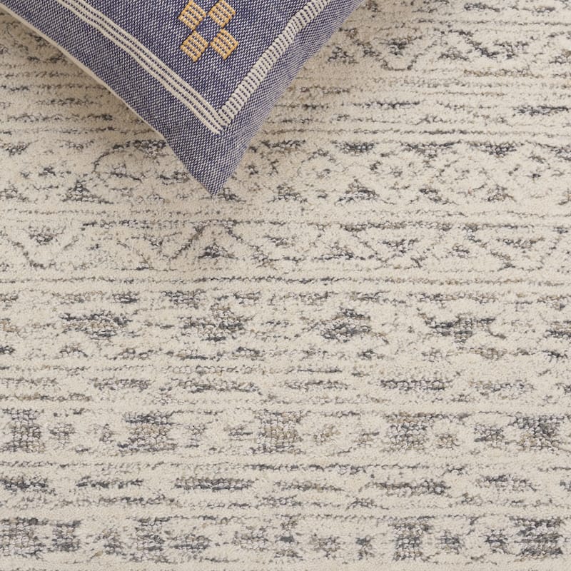SAFAVIEH Handmade Ebony Graziana Wool Rug