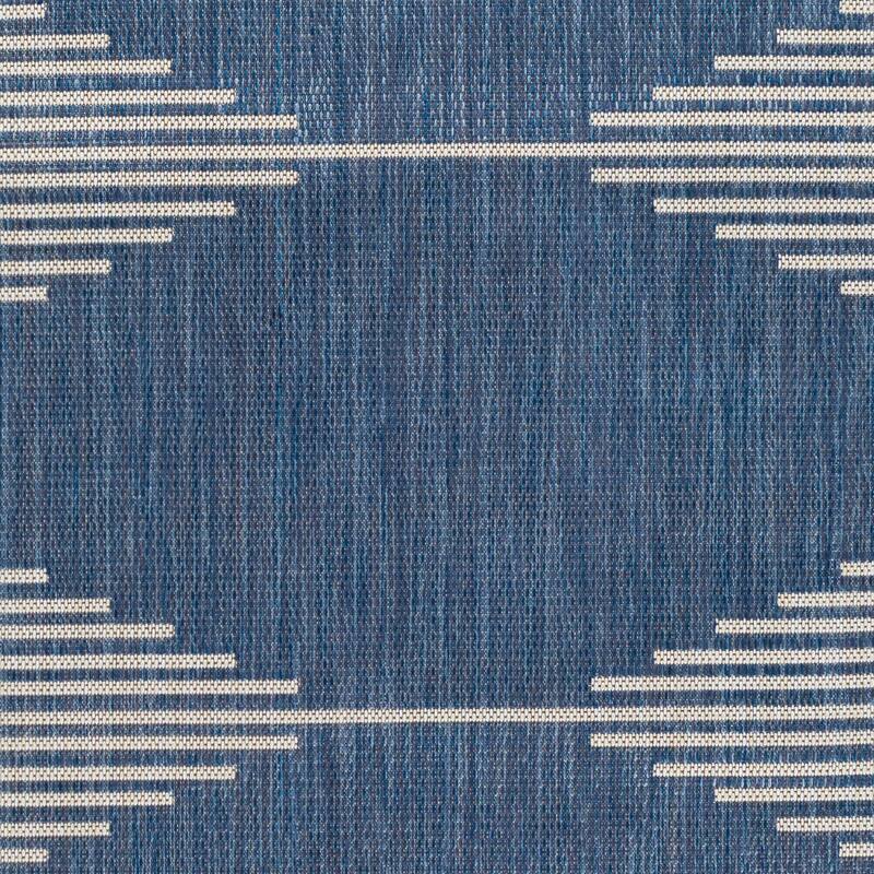 Niecy Indoor/ Outdoor Mod Diamond Area Rug