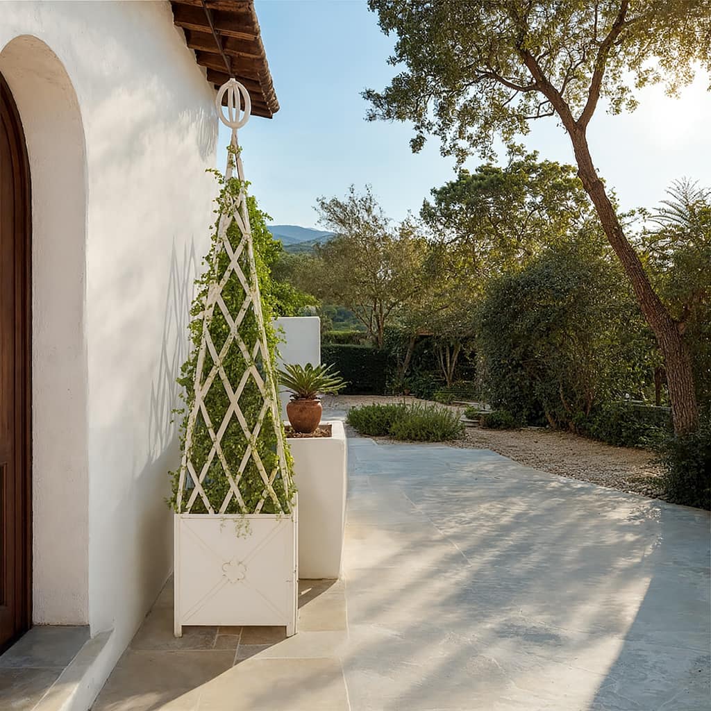 SAFAVIEH Outdoor Patio Furniture Caledonia Trellis Planter - 22"W x 22"D x 98"H