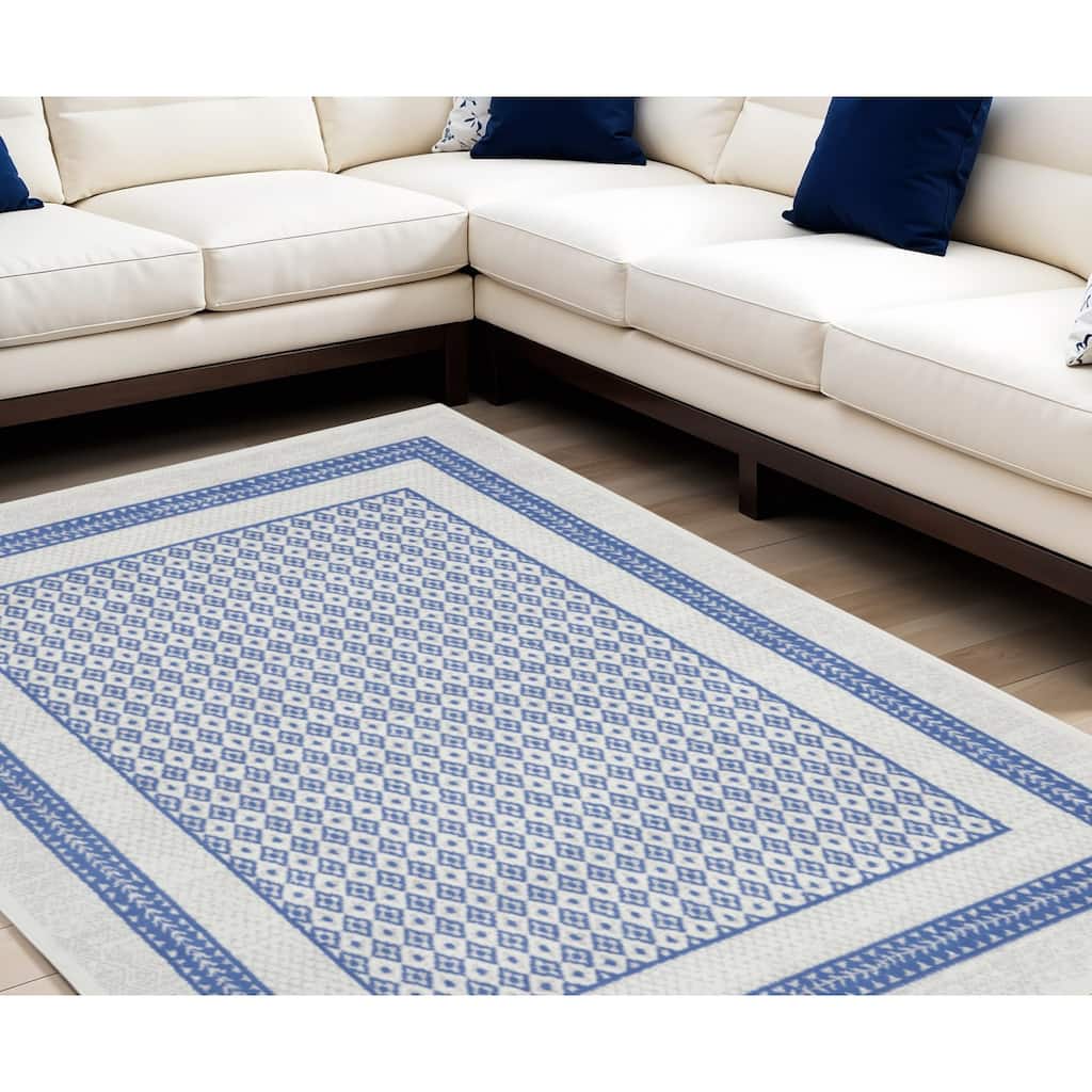 Power Loomed Distressed Geometric Modern Non Skid Stain Resistant Area Rug - 138' X '100' X '0.39