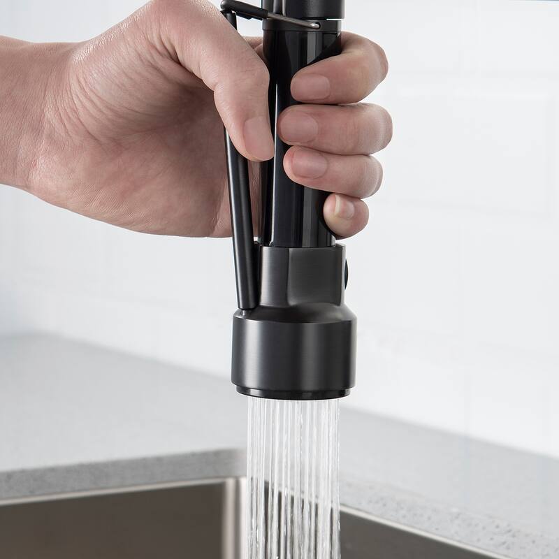 Commercial Single Handle Kitchen Faucet with Pull Down Sprayer