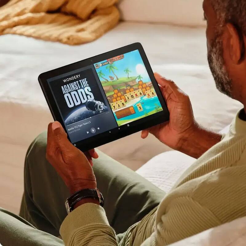 Amazon Fire HD 10 32GB 10.1" Tablet with Wi-Fi - 13th Gen (Black)