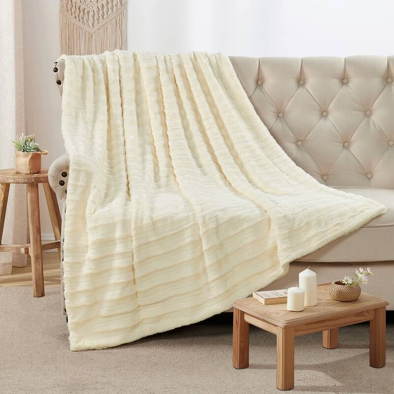 Oversized Derby Double Sided Fauxfur Throw