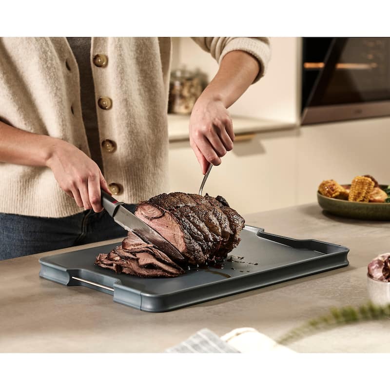 Joseph Joseph Cut & Carve Extra Large Cutting Board