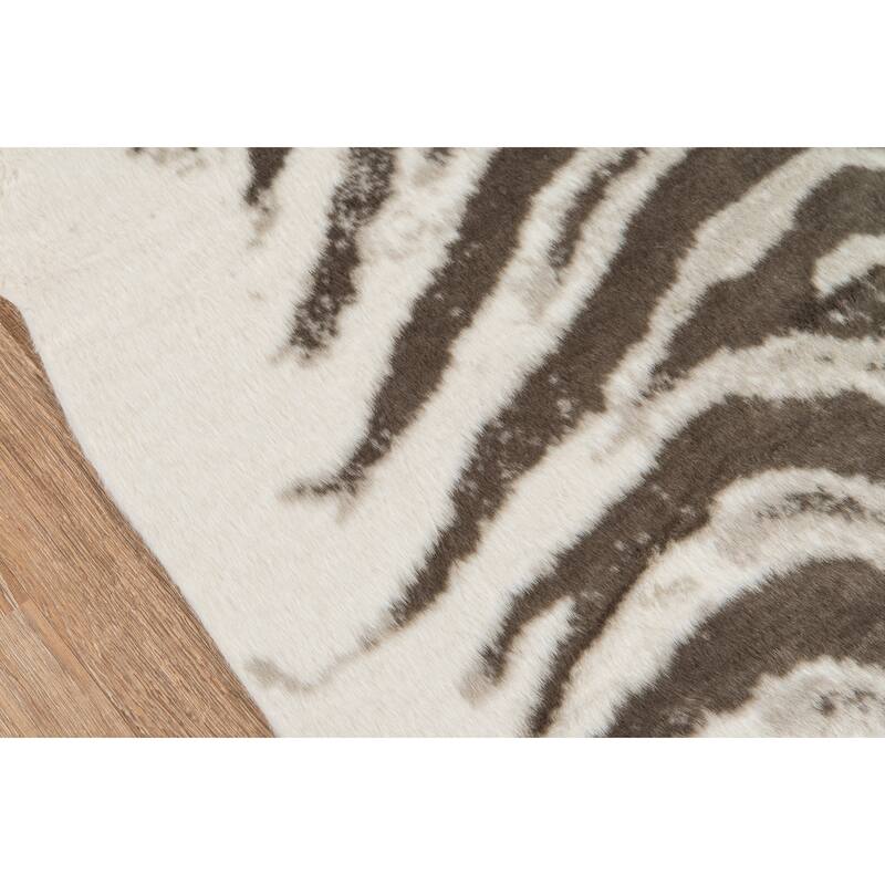 Erin Gates by Momeni Acadia Animal Print Faux Hide Area Rug