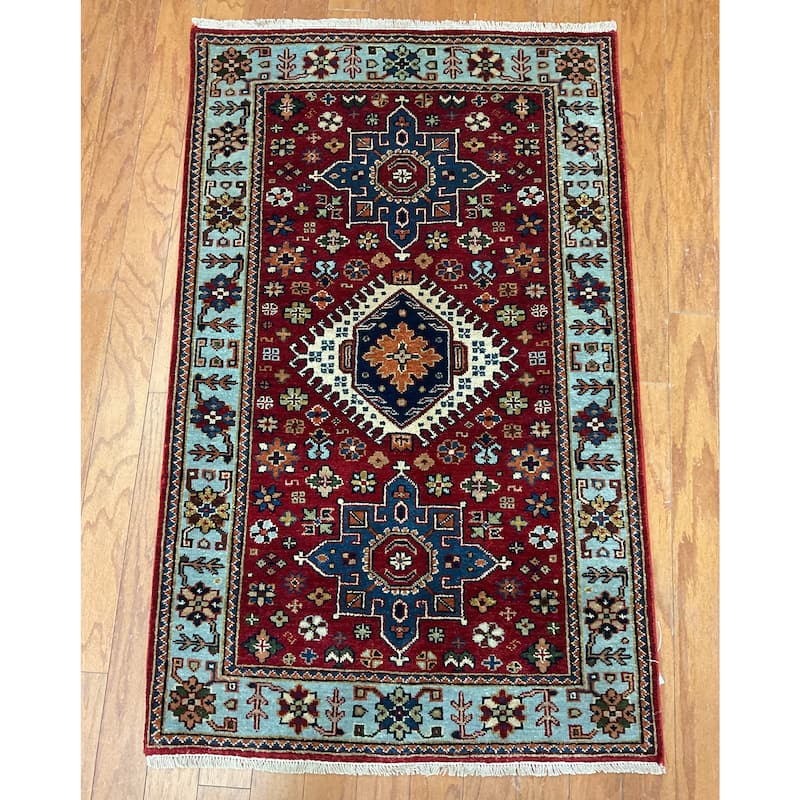 HERAT ORIENTAL Hand-knotted 2'6 x 4' Indo Karaja Wool Rug - 2'6" x 4'