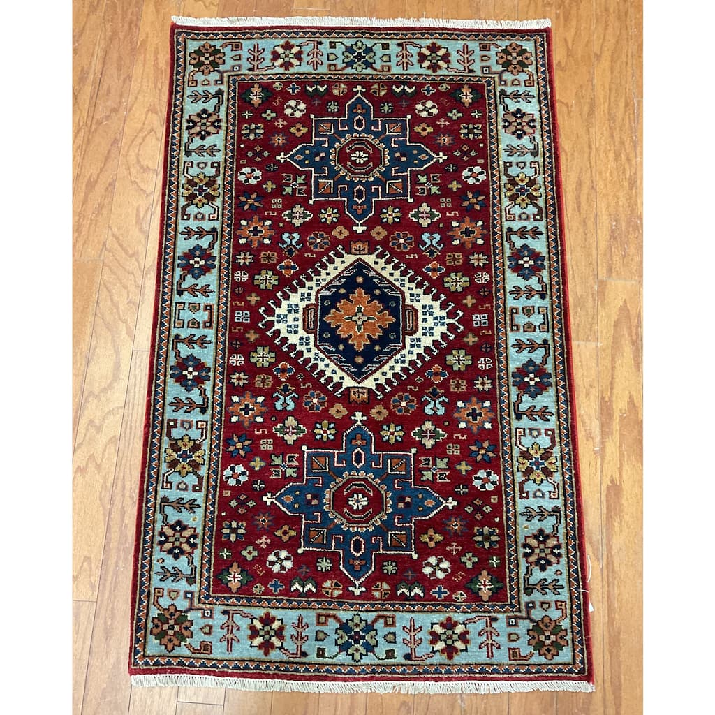 HERAT ORIENTAL Hand-knotted 2'6 x 4' Indo Karaja Wool Rug - 2'6" x 4'