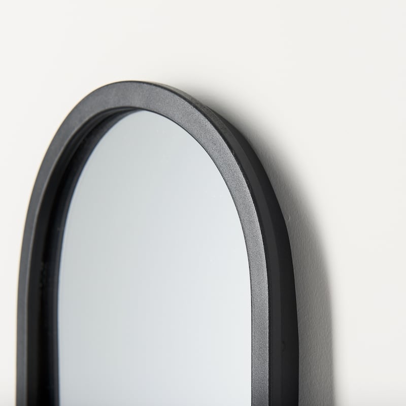Katherine Wall Mounted Mirror w/ Flower Vase