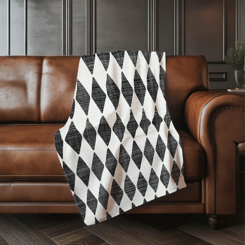 Premium Machine Washable Modern Argyle Sherpa Throw Blanket - Black - 4'2" x 5'10"