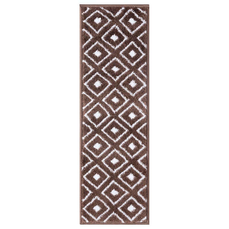 Beverly Rug Indoor Non Slip Carpet Stair Treads w/ Installed Tape 9"x 28" Trellis Brown / Ivory