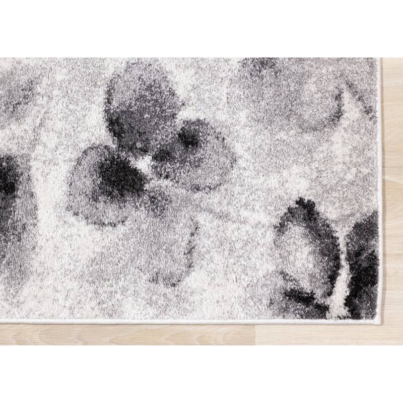 White Grey Neutral Flowers Frieze Area Rug