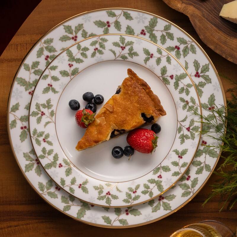 Noritake Holly & Berry Gold 5-Piece Place Setting, Service for 1