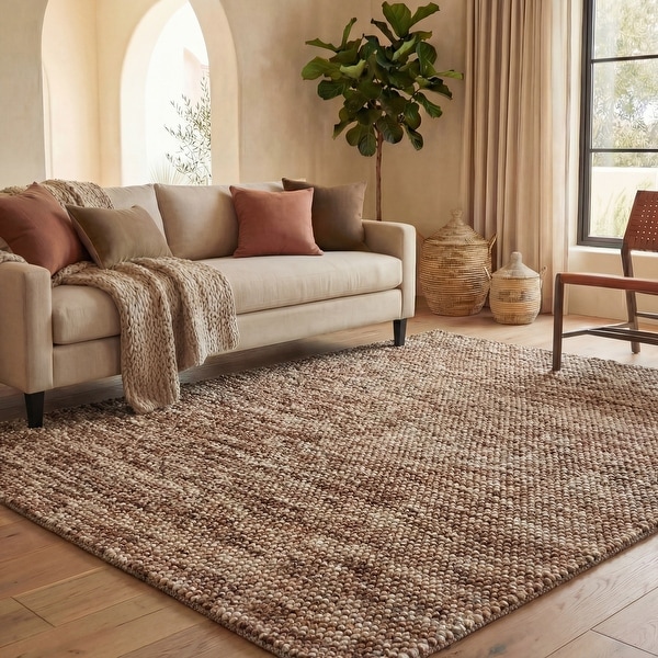SAFAVIEH Handmade Natura Eduina New Zealand Wool Rug - On Sale