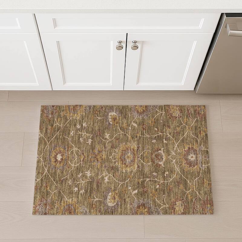 Machine Washable Indoor/ Outdoor Traditional Luna Chantille Rug