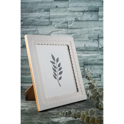 Rectangular Flower Border Picture Frame - for 8" x 10" Photo - White