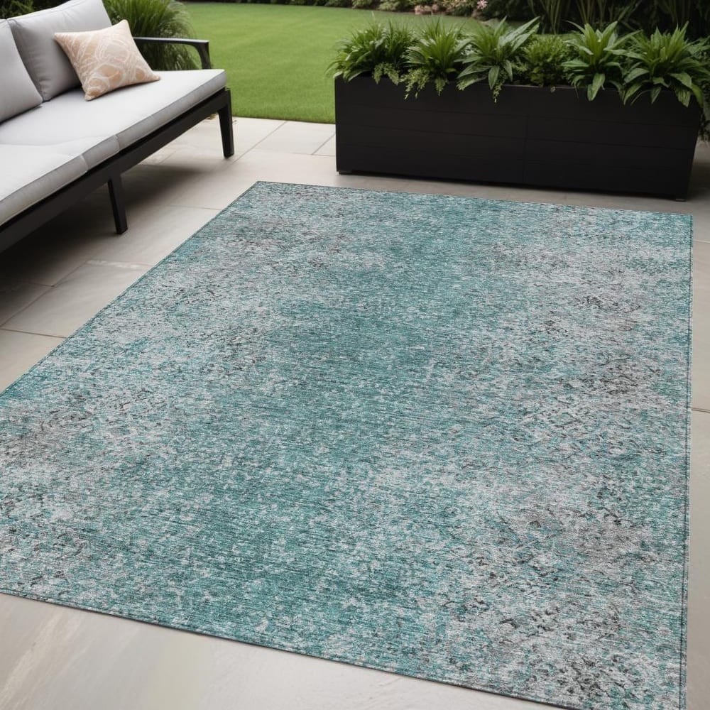 HomeRoots Oriental Transitional Rectangle Outdoor Rug