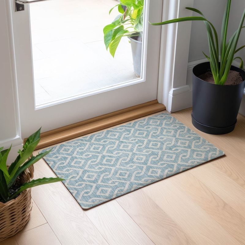 Machine Washable Indoor/ Outdoor Chantille Trellis Rug - Sky - 1'8" x 2'6"