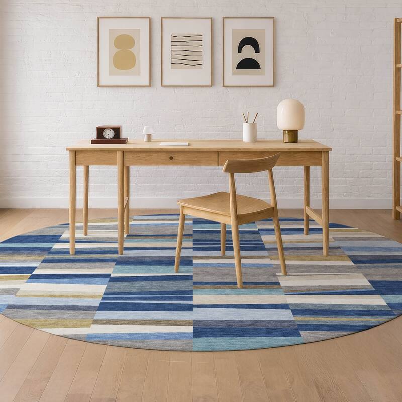 Machine Washable Indoor/ Outdoor Modern Antonito Chantille Rug