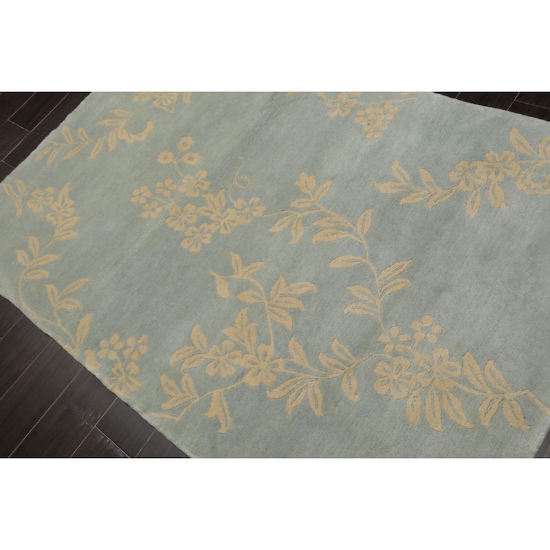 Tibetan Transitional Floral Swiss Wash 4x6 Hand Knotted Wool Aqua Rug - 4' x 6'