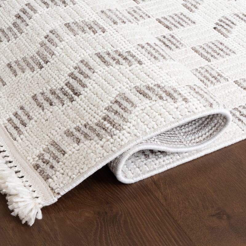 Nuloom Allona Geometric Tassels Area Rug