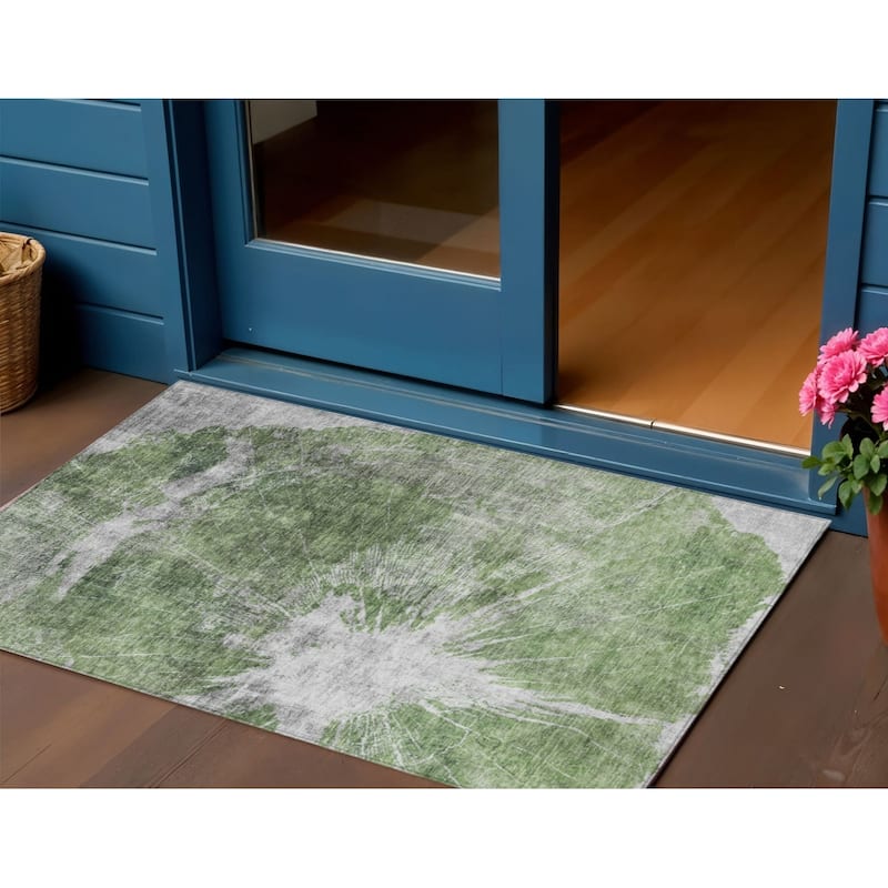 HomeRoots Abstract Transitional Rectangle Outdoor Rug - 3' x 5'