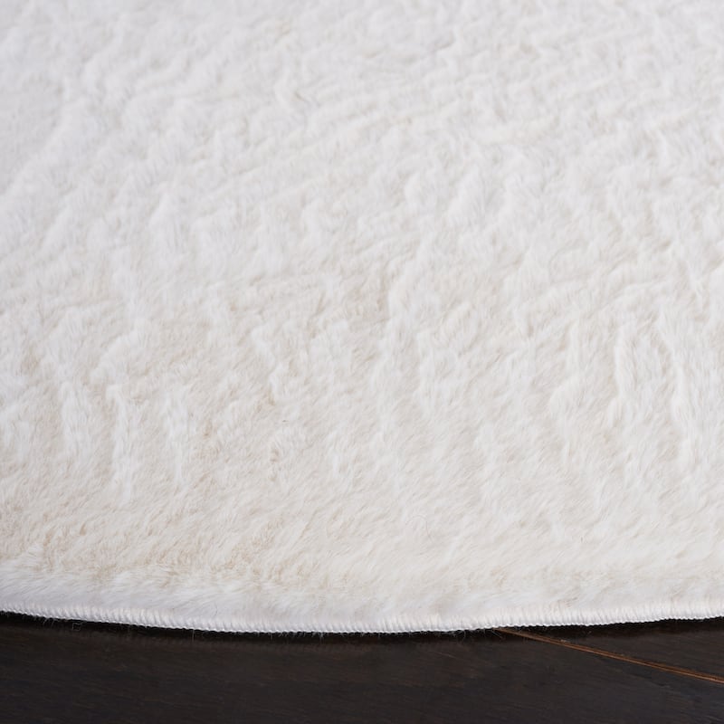 SAFAVIEH Faux Rabbit Fur Catja Machine Washable Slip Resistant
