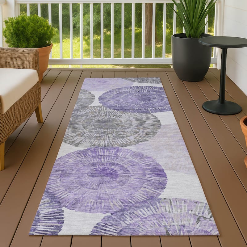 Machine Washable Indoor/ Outdoor Contemporary Devaughn Chantille Rug - Plum - 2'3" x 7'6"