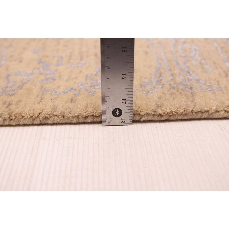 ECARPETGALLERY Hand Loomed Loreto Light Khaki Viscose, Wool Rug - 5'6 x 7'7