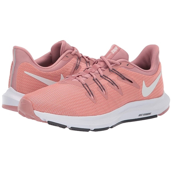 nike women's quest