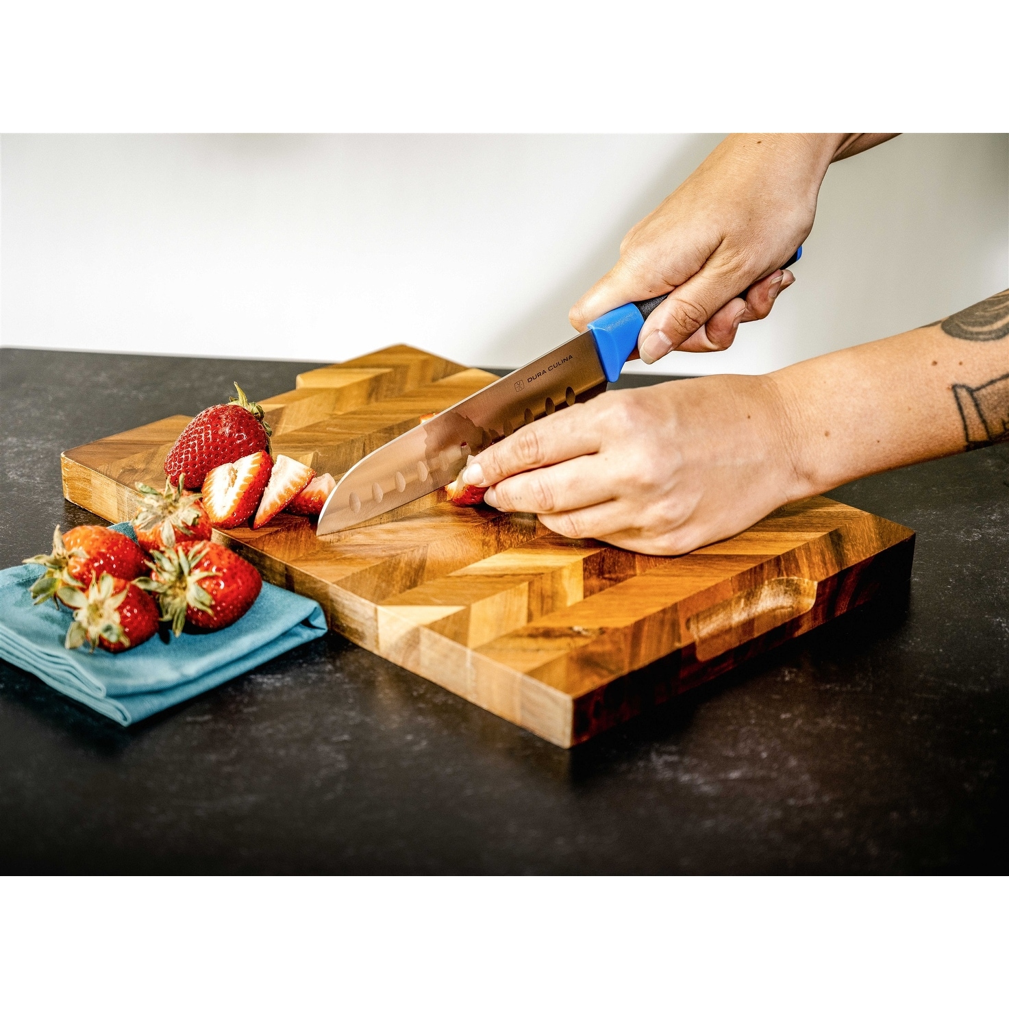 Dura Living 2-Piece Santoku Kitchen Knife Set -With Blade Guards