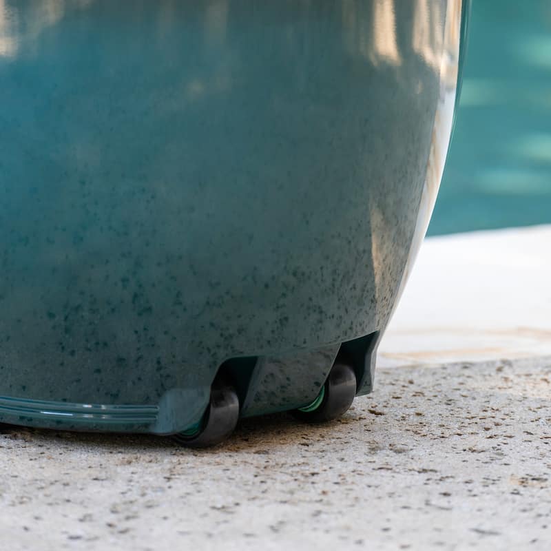 Southern Patio Kittredge Resin 17.5-inch Planter with Wheels