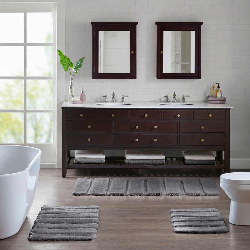 Madison Park Tufted Pearl Channel Solid Bath Rug