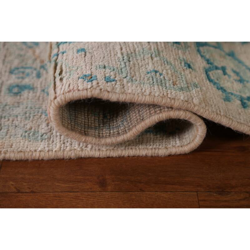 Hand Knotted Oriental 100% Wool Carpet Transitional Geometric Beige & Ivories Oushak Area Rug - 2' 11'' X 1' 11''