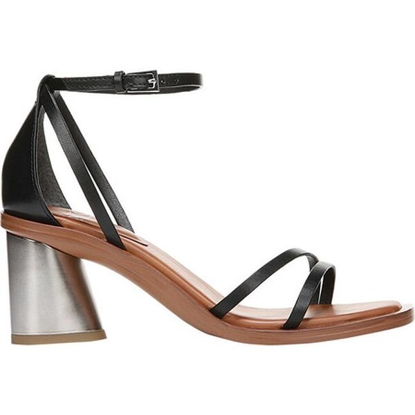 franco sarto ronelle