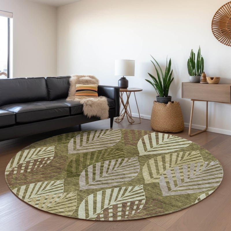 Machine Washable Indoor/ Outdoor Chantille Casual Palm Leaf Rug