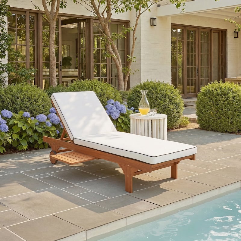 SAFAVIEH Iyanna Lounge Chair - 25 In. W x 80 In. D x 17-42 In. H - 25"W x 80"D x 17-42"H